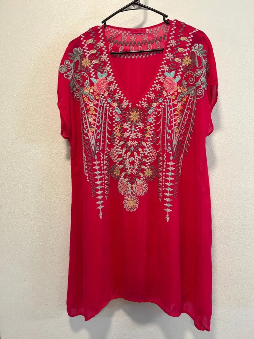 Johnny Was Hot Pink Embroidered V-Neck Tunic/Dress - Picture 1 of 4